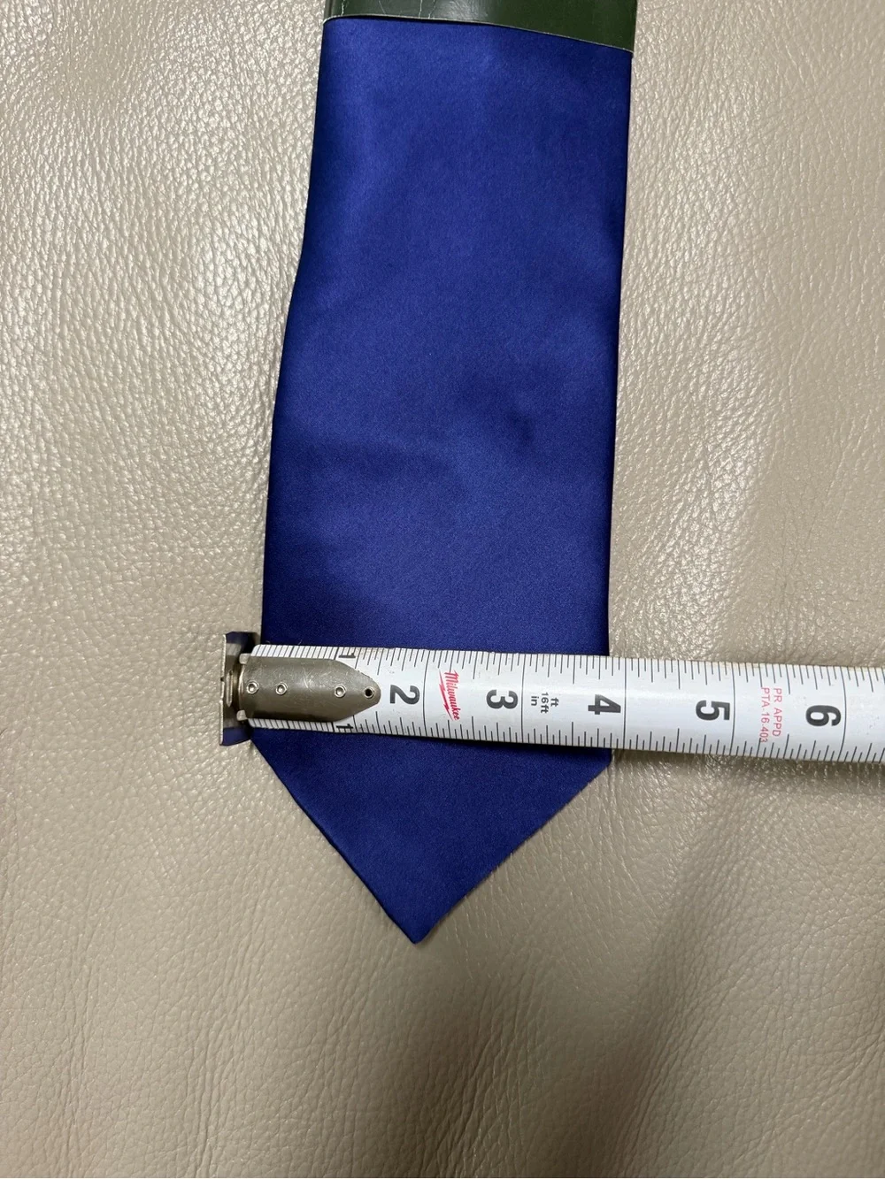 NWT Vintage Harve Benard 100% Silk tie tie